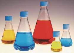Disposable Erlenmeyer Flasks Nalgene™ with vented closure, PETG, sterile, with baffled bottom
