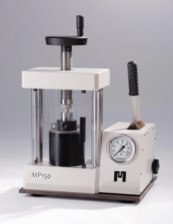 Presses de laboratoire MP150