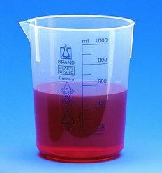 BECHER EN POLYPROPYLENE,  GRADUATIONS BLEUES 25 : 5 ML, UC  = 1 PIECE