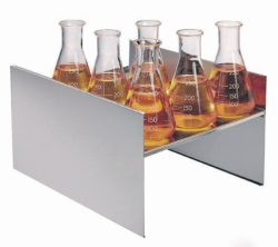 Shelving for unstirred water baths