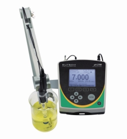 pH-Meter Eutech™ PH2700, mit pH-Elektrode und Temperatursensor