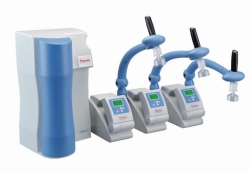 Reinstwassersysteme Barnstead™ GenPure xCAD Plus mit freistehender Entnahmestelle